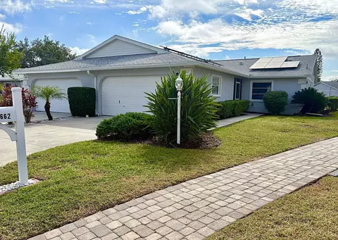3662 Bonaventure Ct, Sarasota, FL 34243