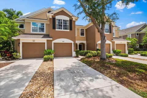 8209 72nd St E, University Park, FL 34201