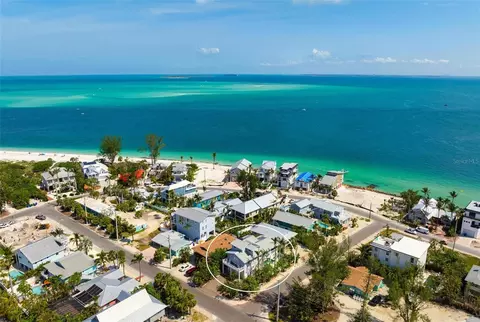 802 N Bay Blvd, Anna Maria, FL 34216