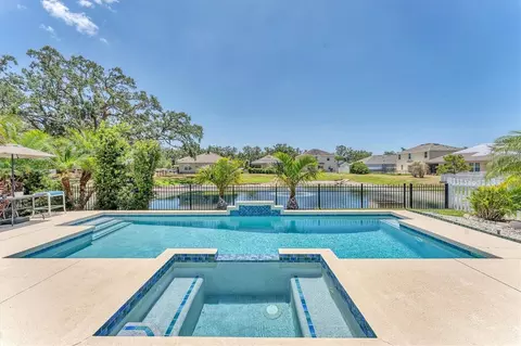 5717 71st St E, Palmetto, FL 34221