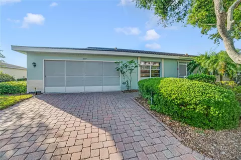 2607 Lancaster Dr #35, Sun City Center, FL 33573