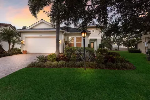 13848 American Prairie Pl, Lakewood Ranch, FL 34211