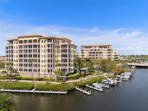 5531 Cannes Cir #201, Sarasota, FL 34231