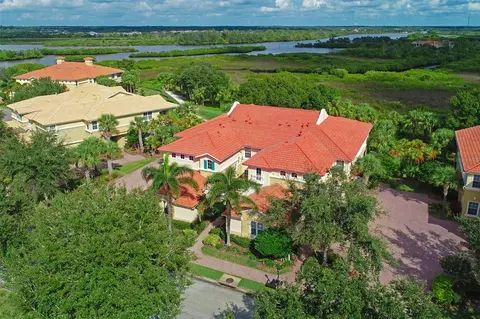 935 River Basin Ct #102B, Bradenton, FL 34212
