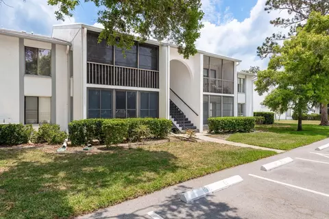1151 Pine Ridge Cir W #H1, Tarpon Springs, FL 34688