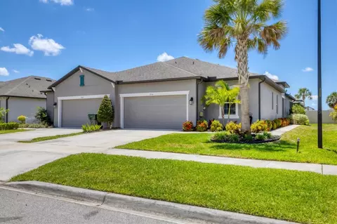 8541 Whispering St, Sarasota, FL 34240