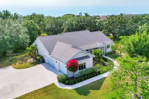 6102 9th Avenue Cir NE, Bradenton, FL 34212