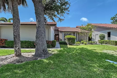 6096 Wilshire Blvd #9, Sarasota, FL 34238