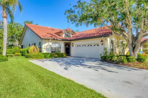 4517 Las Brisas Ln, Sarasota, FL 34238