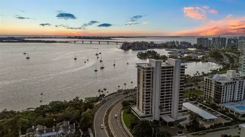 770 Palm Ave #903, Sarasota, FL 34236