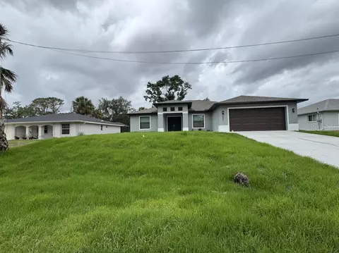 2881 Pope St, North Port, FL 34287