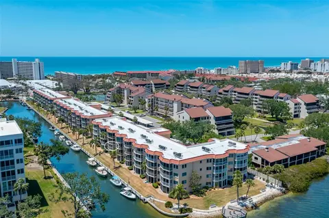 1350 N Portofino Dr #208, Sarasota, FL 34242