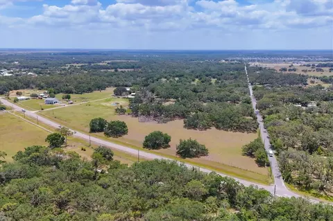 6720 Jim Davis Rd, Parrish, FL 34219 photo 6