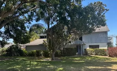 1212 Candlewood Dr, Lakeland, FL 33813