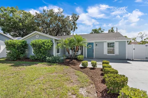 2646 Martin St, Sarasota, FL 34237