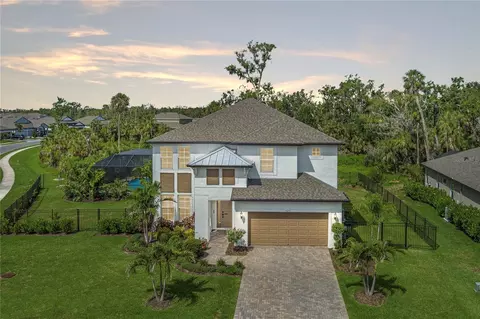 5651 Trevesta Pl, Palmetto, FL 34221