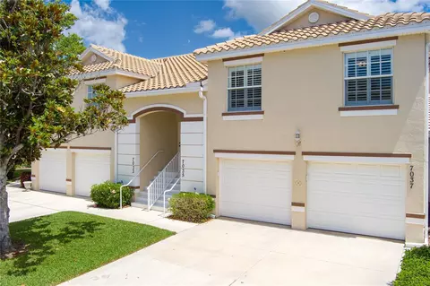 7035 Scrub Jay Way #202, Bradenton, FL 34203