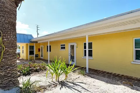105 Casey Key Rd #20, Nokomis, FL 34275