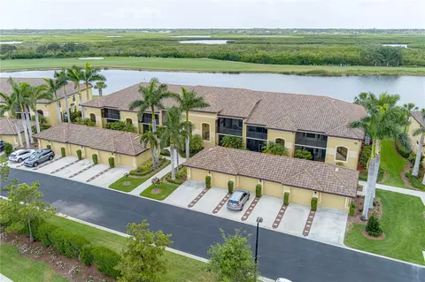 7235 River Hammock Dr #204, Bradenton, FL 34212
