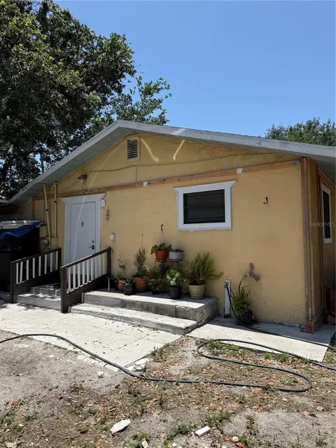 3720 27th St E, Bradenton, FL 34208 photo 1