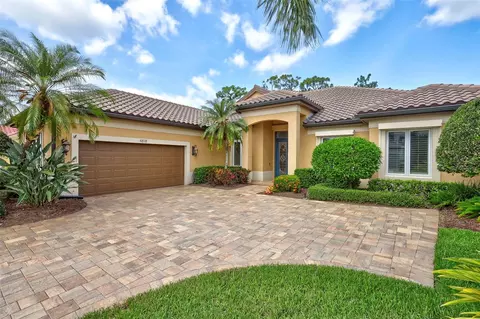 4818 88th St E, Bradenton, FL 34211