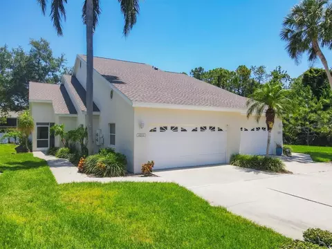 6222 Country Club Way, Sarasota, FL 34243