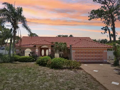 321 Sorrento Dr, Osprey, FL 34229