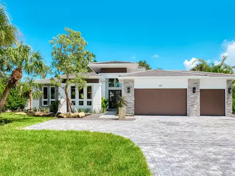 1801 Field Rd, Sarasota, FL 34231