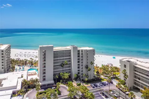 230 Sands Point Rd #3404, Longboat Key, FL 34228