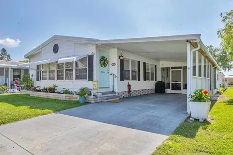 6710 36th Ave E #319, Palmetto, FL 34221
