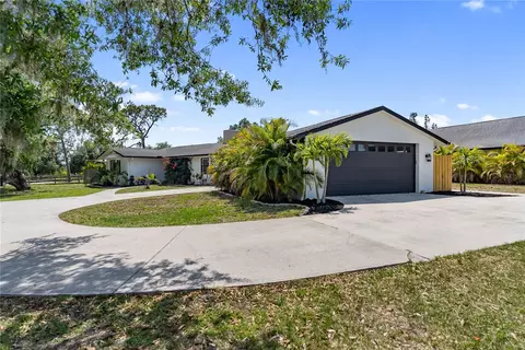 3810 Hidden River Rd, Sarasota, FL 34240