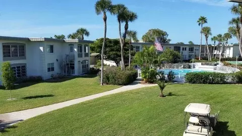 6300 Flotilla Dr #108, Holmes Beach, FL 34217