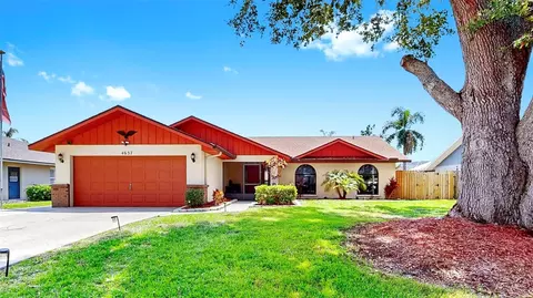 4637 31st Ct E, Bradenton, FL 34203 photo 1