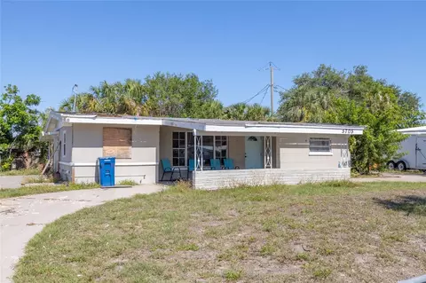 5705 23rd St W, Bradenton, FL 34207