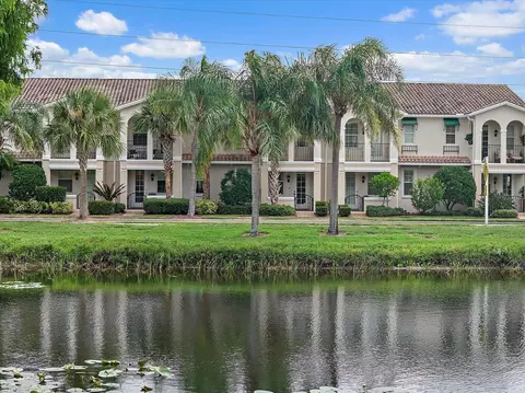 1519 Napoli Dr E, Sarasota, FL 34232