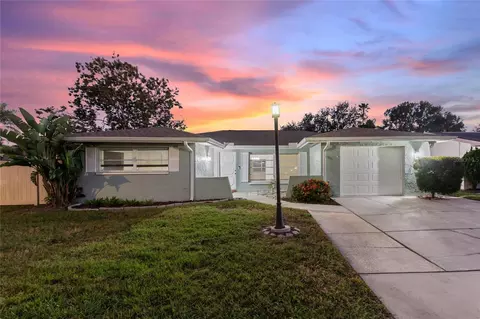 1801 Forest Dr, Oldsmar, FL 34677