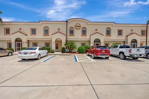1216 Rio De Janeiro Ave #306, Punta Gorda, FL 33983