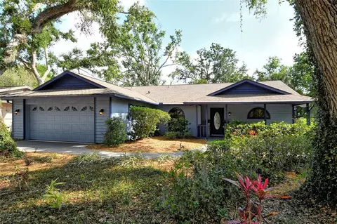 4137 Woodview Dr, Sarasota, FL 34232