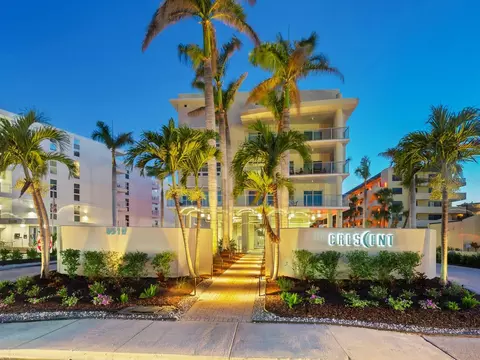 6512 Midnight Pass Rd #301, Sarasota, FL 34242