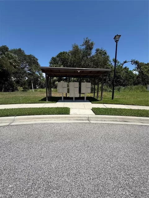 Exterior - 6121 35th Ct E, Bradenton, FL 34203 photo 15 of 16