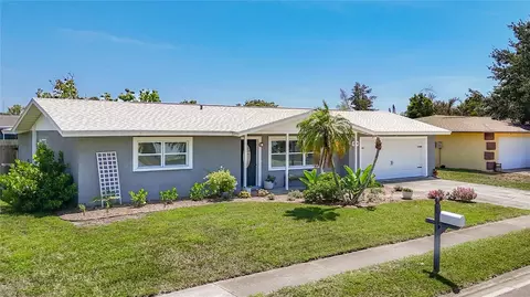 2801 21st Ave W, Bradenton, FL 34205