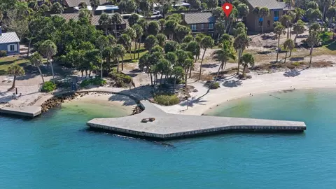 35 Sandy Cove Rd #2A, Sarasota, FL 34242
