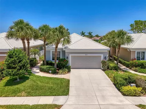 8731 52nd Dr E, Bradenton, FL 34211
