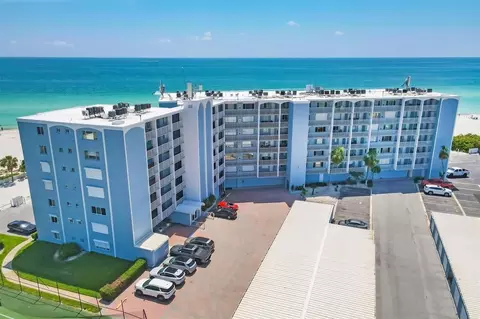 5300 Gulf Dr #501, Holmes Beach, FL 34217
