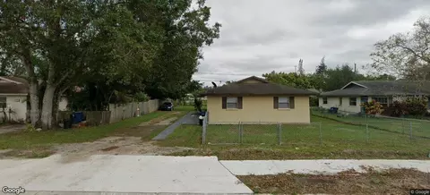 3807 3809 7th St E, Bradenton, FL 34208