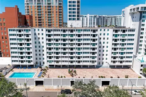 33 S Gulfstream Ave #306, Sarasota, FL 34236