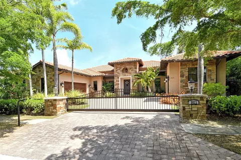 1813 Boyce St, Sarasota, FL 34239