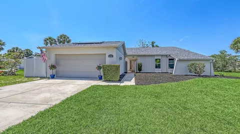 4308 Kingston Loop, Sarasota, FL 34238