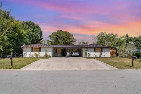 3921 Marlborough Pl, Sarasota, FL 34241
