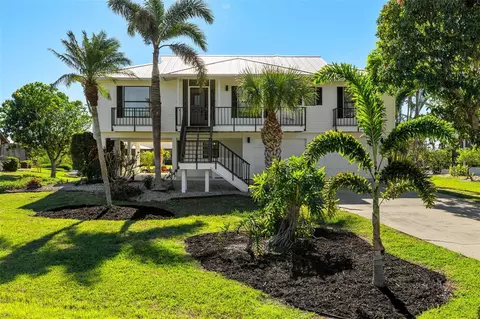 7769 Grande Pine Rd, Bokeelia, FL 33922